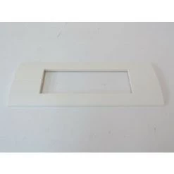 Plaque Blanche Horizontale 6 Modules Entraxe 71mm Série SYSTO HAGER WS415